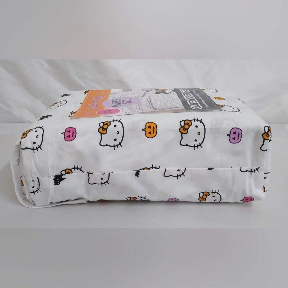 NEW Hello Kitty Halloween Queen Sheet Set Pumpkins & Cats 100% Cotton Bedding